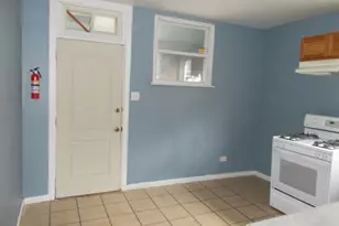 5931 S Campbell Ave, Chicago, IL 60629 - Photo 7