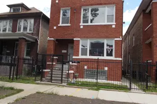 5931 S Campbell Ave, Chicago, IL 60629 - Photo 1
