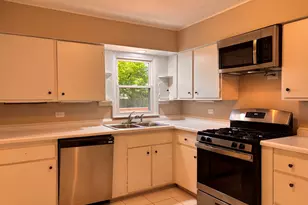 1030 Chestnut St, Deerfield, IL 60015 - Photo 11