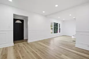 2000 Maple Ave, Downers Grove, IL 60515 - Photo 5