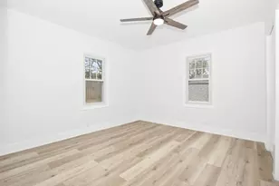 2000 Maple Ave, Downers Grove, IL 60515 - Photo 13