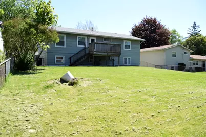7040 Meadowbrook Lane, Hanover Park, IL 60133 - Photo 23