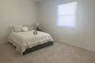 7040 Meadowbrook Ln, Hanover Park, IL 60133 - Photo 13