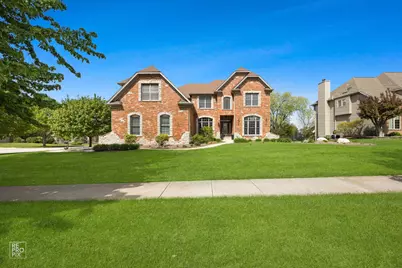 600 Willow Street, Sugar Grove, IL 60554 - Photo 1