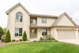 671 Sojourn Rd, New Lenox, IL 60451 - Photo 1