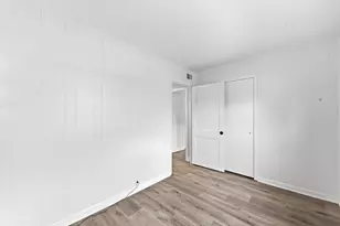 220 Park Dr, Joliet, IL 60436 - Photo 15