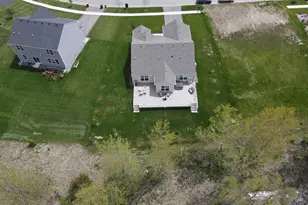 8514 White Oaks Ct, Wonder Lake, IL 60097 - Photo 33