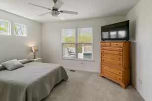 8514 White Oaks Ct, Wonder Lake, IL 60097 - Photo 17