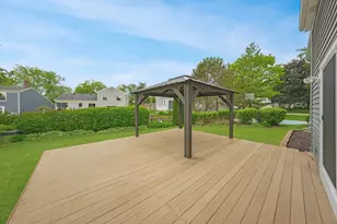 4977 Prairie Oak Rd, Gurnee, IL 60031 - Photo 3