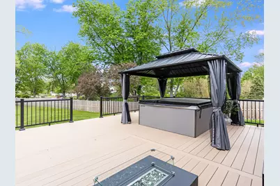 8122 Fairmount Avenue, Downers Grove, IL 60516 - Photo 39