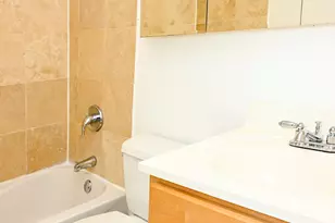 1415 W Lunt Ave, Chicago, IL 60626 - Photo 7