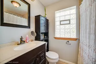 2131 W Highland Ave, Chicago, IL 60659 - Photo 7
