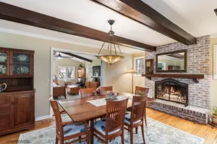 1059 W Chatham Dr, Palatine, IL 60067 - Photo 13