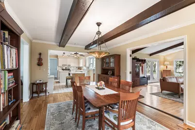 1059 W Chatham Drive, Palatine, IL 60067 - Photo 11