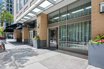 2 E Erie Street #3014, Chicago, IL 60611 - Photo 3