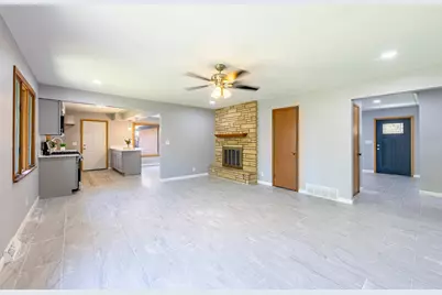 828 Tamarack Lane, Rockford, IL 61107 - Photo 13