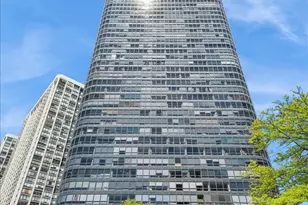 5415 N Sheridan Rd, Chicago, IL 60640 - Photo 1