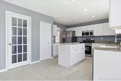 2645 Caliendo Circle, Montgomery, IL 60538 - Photo 5