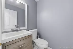 2645 Caliendo Cir, Montgomery, IL 60538 - Photo 11