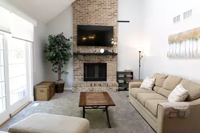 [Address not provided], Aurora, IL 60504 - Photo 7