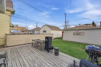 5135 W Melrose Street, Chicago, IL 60641 - Photo 31