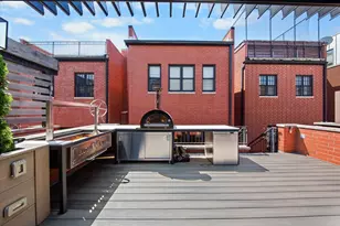 1716 W Wolfram St, Chicago, IL 60657 - Photo 43