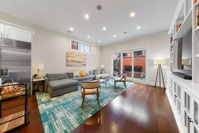 1716 W Wolfram Street, Chicago, IL 60657 - Photo 13