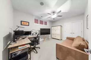 1716 W Wolfram St, Chicago, IL 60657 - Photo 33