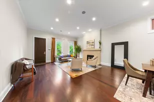 1716 W Wolfram St, Chicago, IL 60657 - Photo 17
