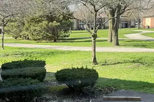 1119 E Algonquin Rd, Arlington Heights, IL 60005 - Photo 15