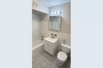 1119 E Algonquin Road #2, Arlington Heights, IL 60005 - Photo 23