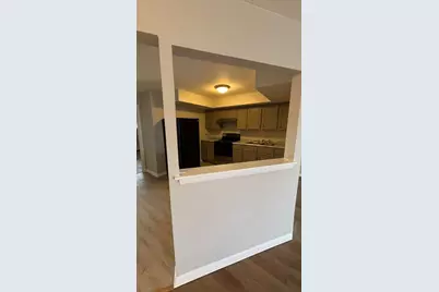 1119 E Algonquin Road #2, Arlington Heights, IL 60005 - Photo 3