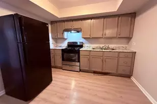 1119 E Algonquin Rd, Arlington Heights, IL 60005 - Photo 9