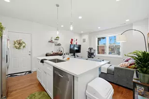2342 N Lawndale Ave, Chicago, IL 60647 - Photo 9