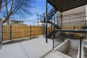 2342 N Lawndale Ave, Chicago, IL 60647 - Photo 43