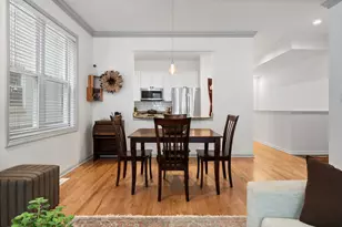 1322 W Belmont Ave, Chicago, IL 60657 - Photo 9