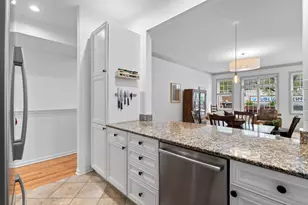 1322 W Belmont Ave, Chicago, IL 60657 - Photo 13