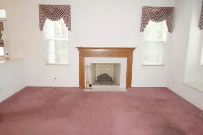 108 Woodview Court, Glen Ellyn, IL 60137 - Photo 5