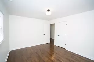 15331 Willow Ln, Markham, IL 60428 - Photo 11