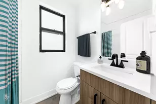 6230 N Kenmore Ave, Chicago, IL 60660 - Photo 9
