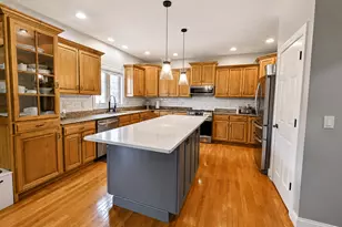 4714 Watermark Dr, Champaign, IL 61822 - Photo 9