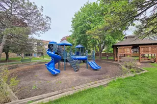 1473 N Winslowe Dr, Palatine, IL 60074 - Photo 29