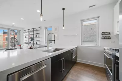 1335 N Bosworth Avenue #2N, Chicago, IL 60642 - Photo 5