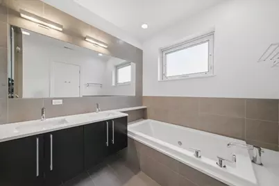 1335 N Bosworth Avenue #2N, Chicago, IL 60642 - Photo 13