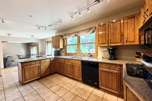 643 Lindgren Ln, Belvidere, IL 61008 - Photo 21