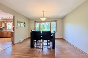 643 Lindgren Ln, Belvidere, IL 61008 - Photo 19