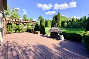 643 Lindgren Ln, Belvidere, IL 61008 - Photo 7