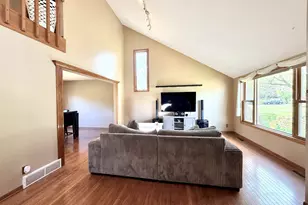643 Lindgren Ln, Belvidere, IL 61008 - Photo 15