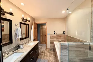 643 Lindgren Ln, Belvidere, IL 61008 - Photo 39
