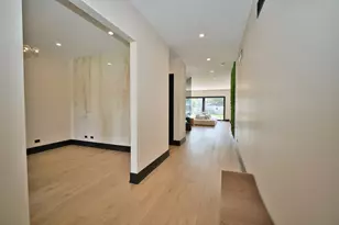 332 W Fremont Ave, Elmhurst, IL 60126 - Photo 5